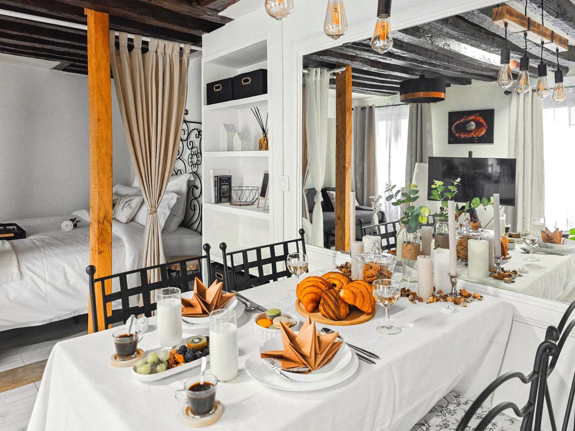 Rustic Charm&dreamhome 40m2 In The Heart Of Paris, Near Pompidou And Notre-dame, Subway 4,8,9 Honeymoon Favourite
