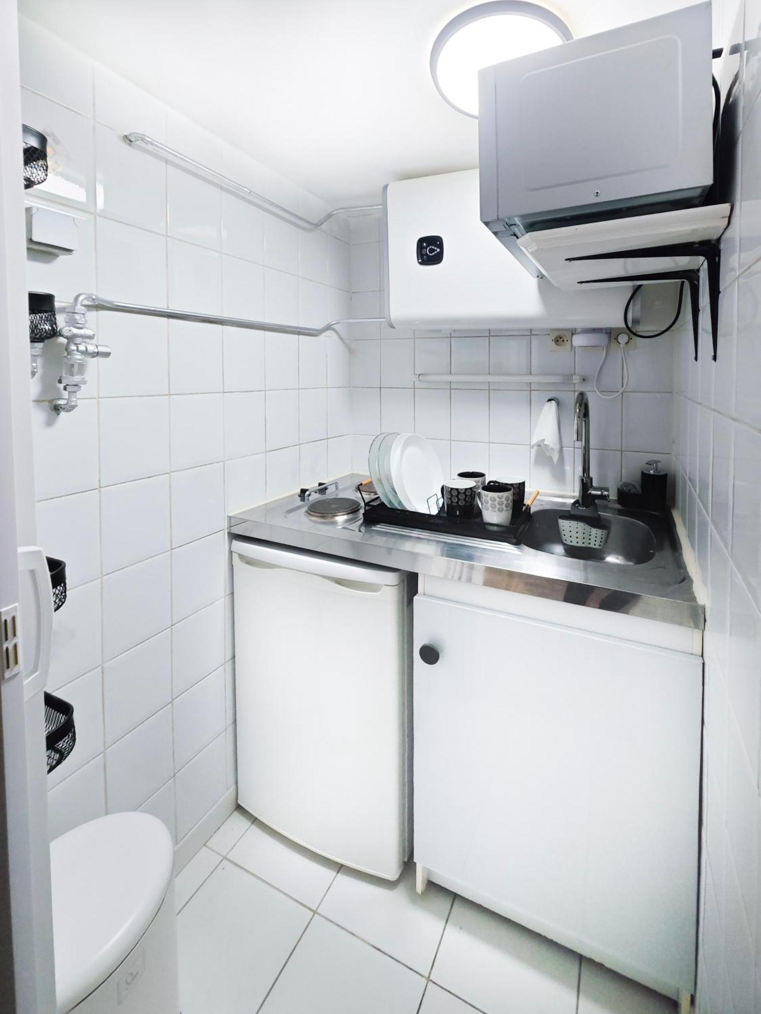 Rustic Charm&dreamhome 40m2 In The Heart Of Paris, Near Pompidou And Notre-dame, Subway 4,8,9 Honeymoon Favourite Appartement Parijs